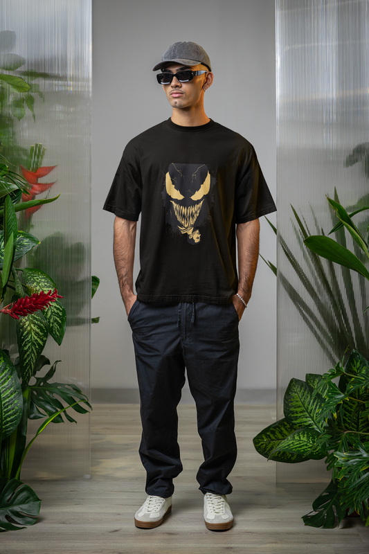 Venom Oversized Standard T-shirt